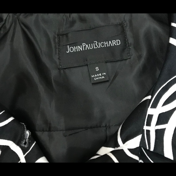 John Paul Richard blazer and Maurice’s top - Picture 2 of 8